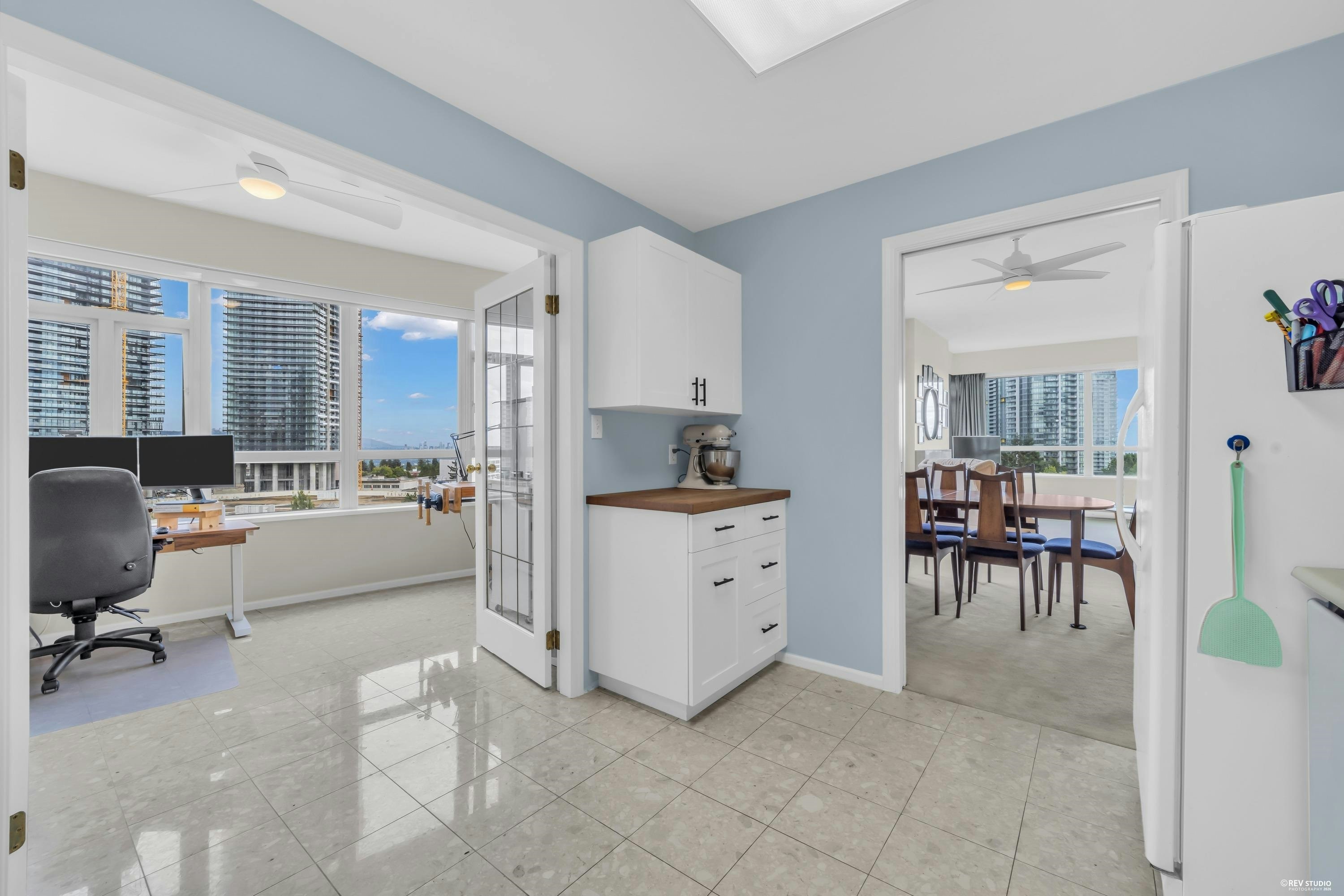 901-6521 Bonsor Avenue - 3