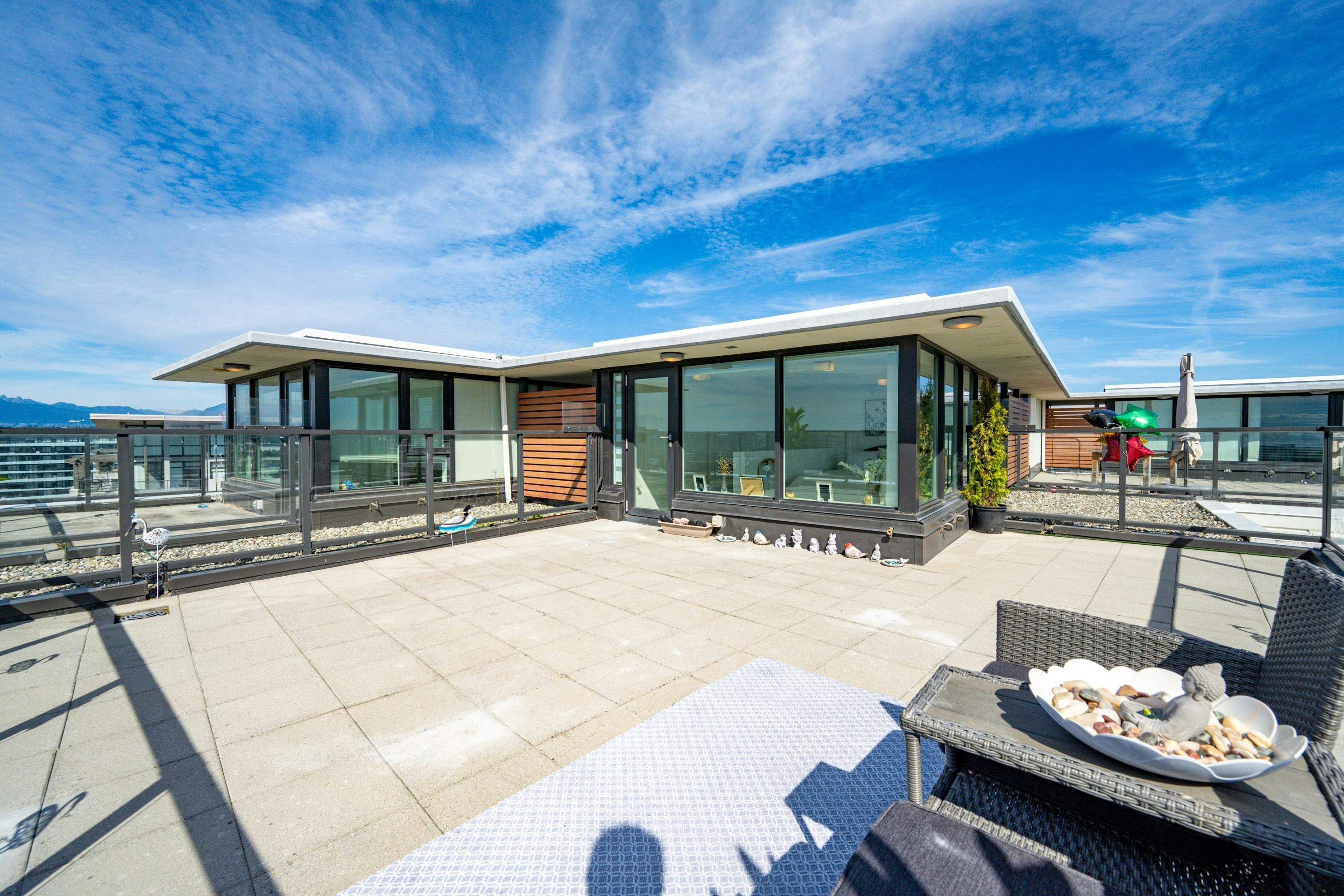 PH1-7988 Ackroyd Road, Richmond, BC, V6X 0K6 - 30