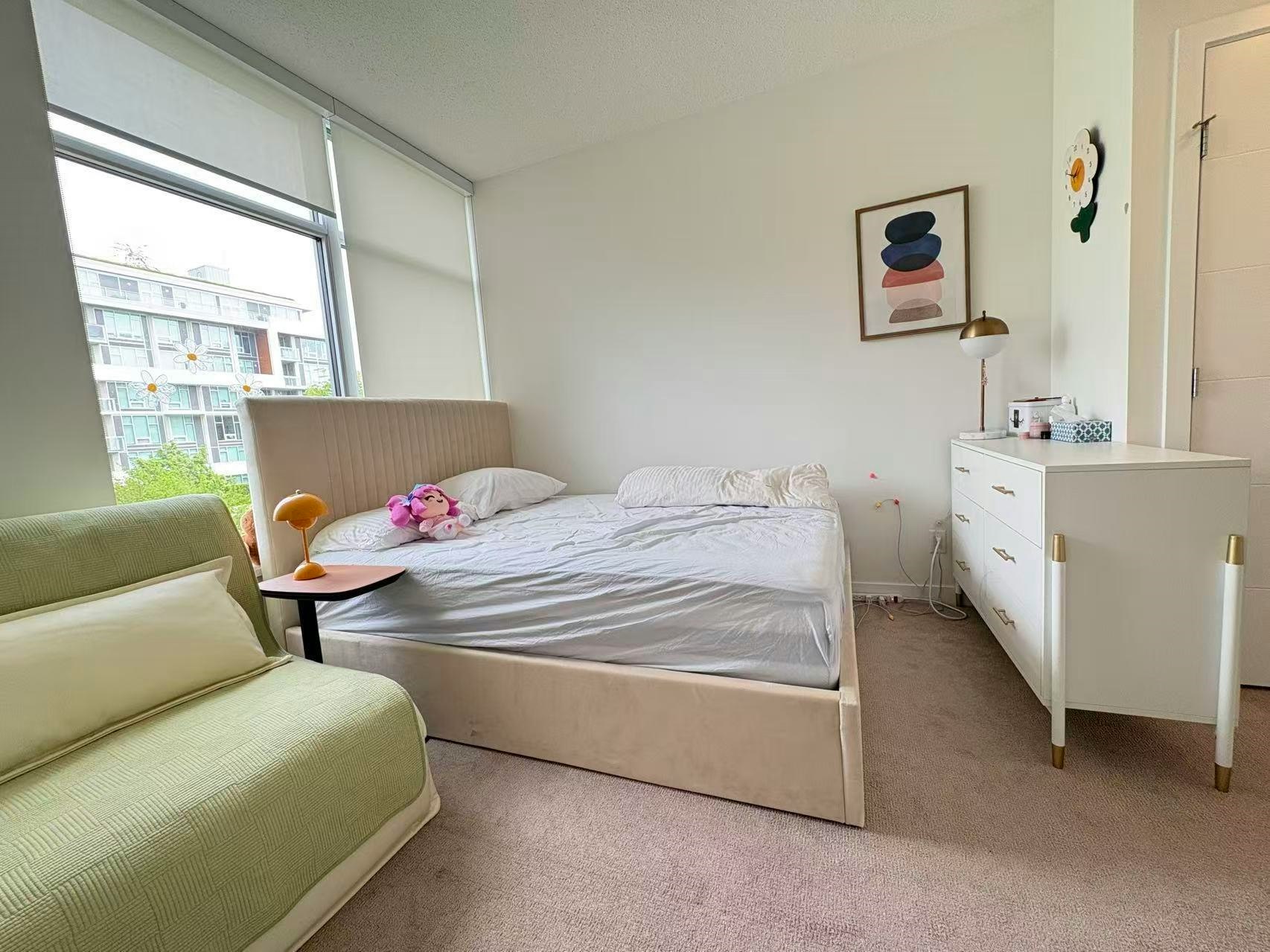 4963 Cambie St, Vancouver, BC, V5Z 0H5 - 4