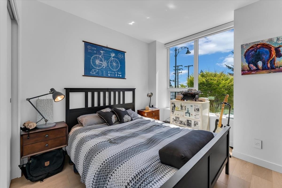 104-15165 Thrift Avenue, Surrey, BC, V4B 0C1 - 3