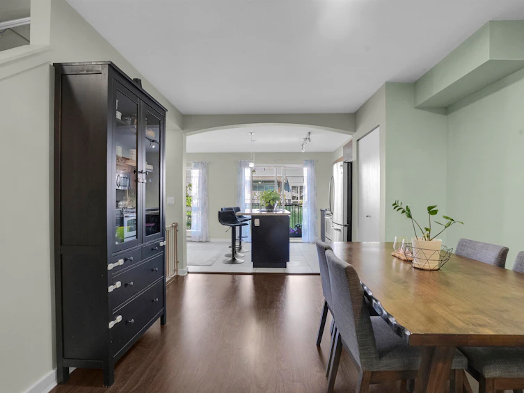 101-6671 121 Street, Surrey, BC, V3W 1T9 - 9