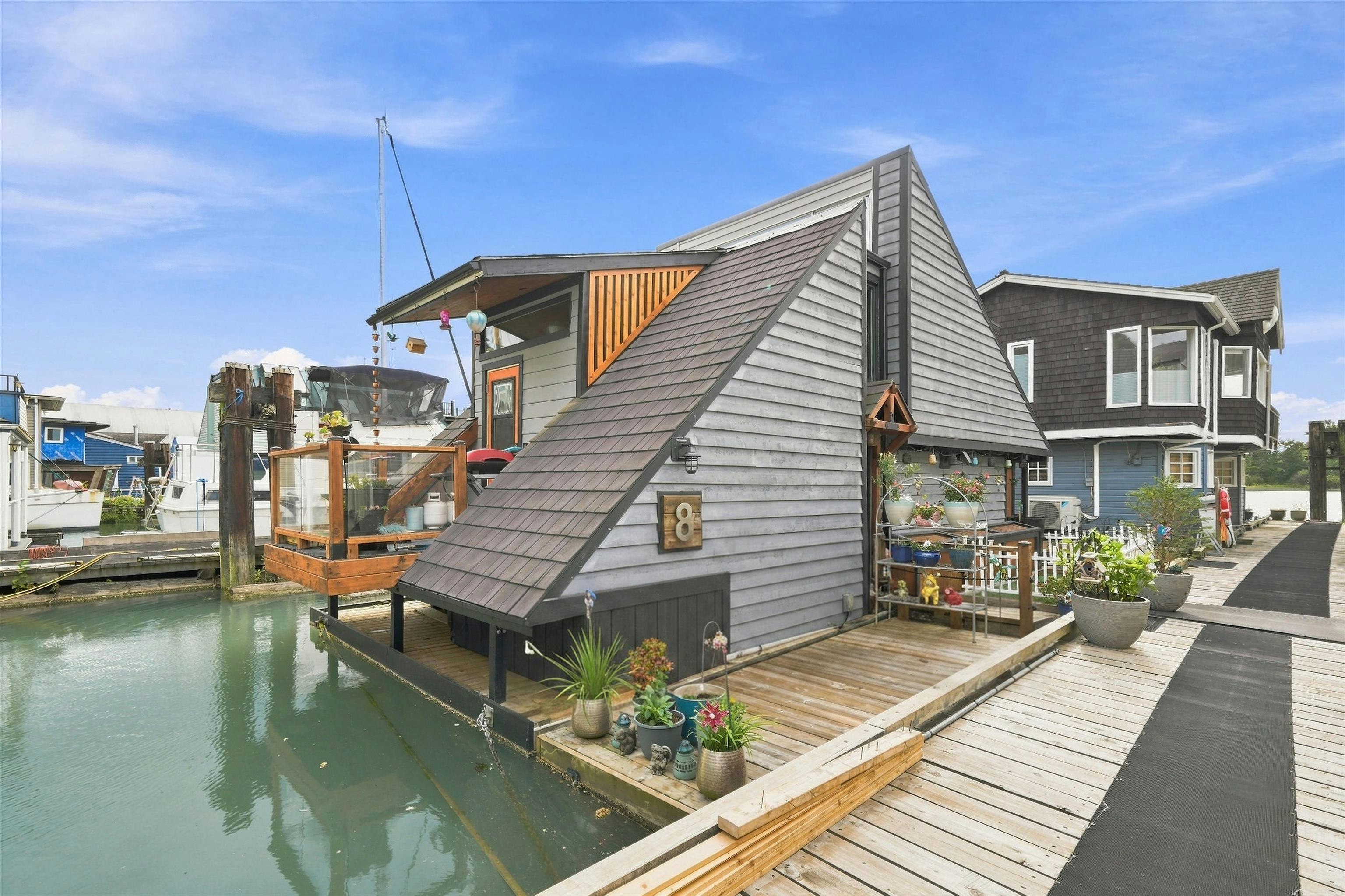8-23000 Dyke Road, Richmond, BC, V6V 2H3