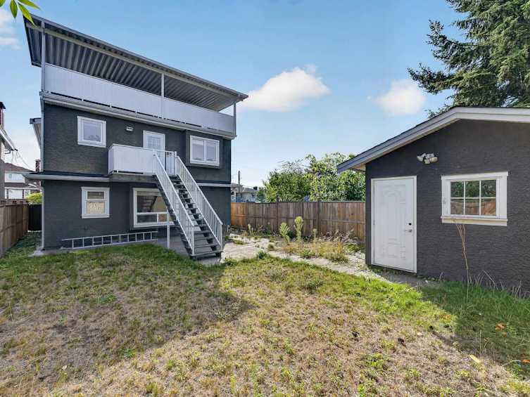 6167 Commercial Street, Vancouver, BC, V5P 3P2 - 37