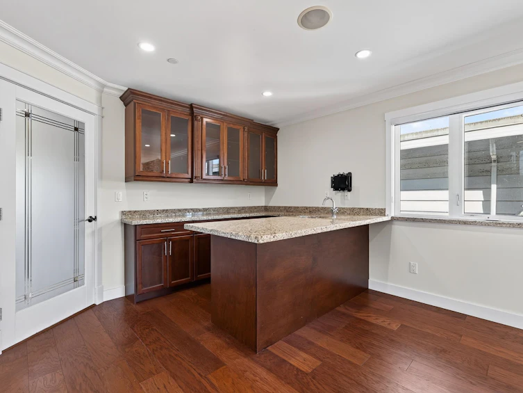 6167 Commercial Street, Vancouver, BC, V5P 3P2 - 10