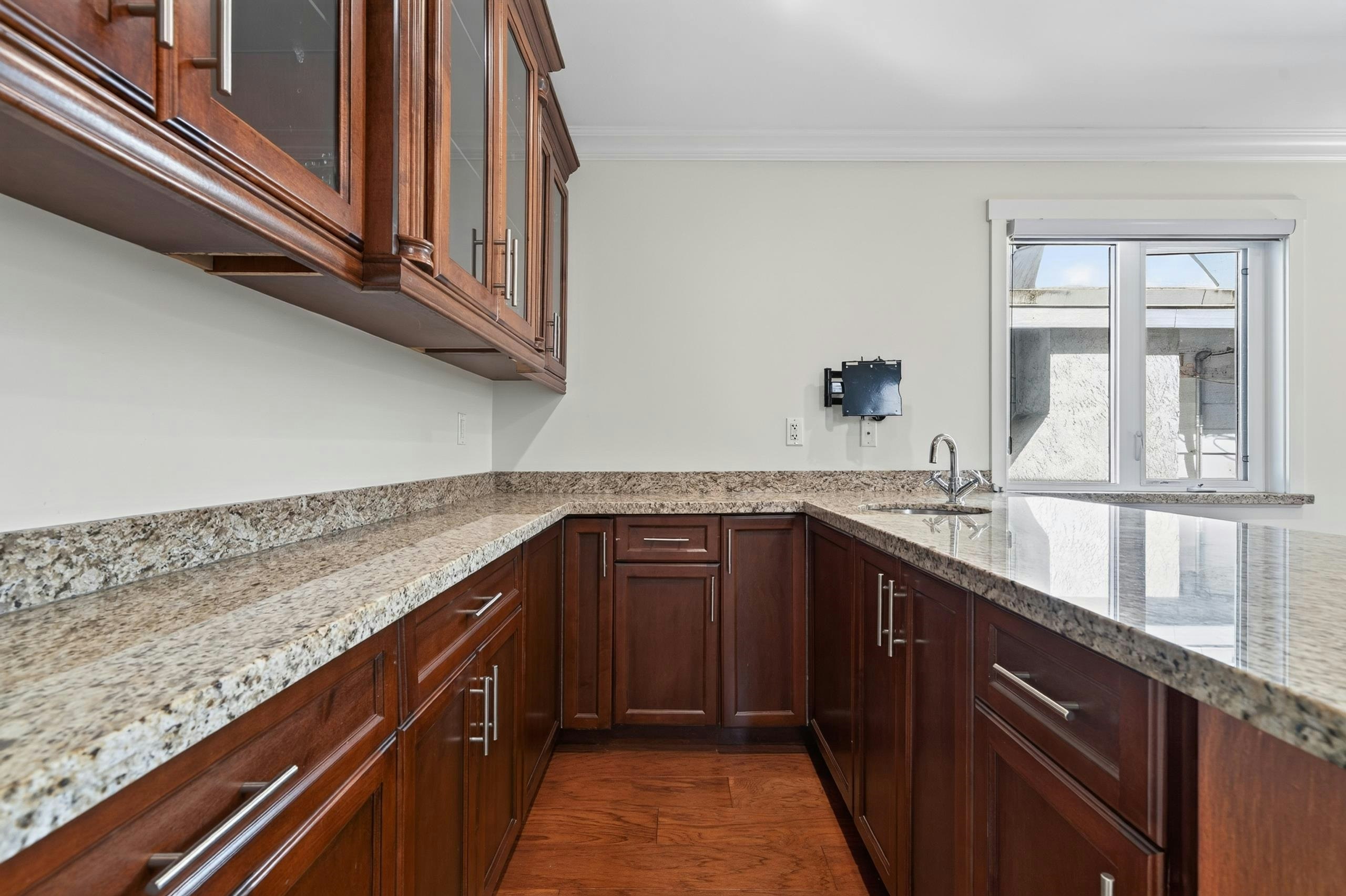 6167 Commercial Street, Vancouver, BC, V5P 3P2 - 11