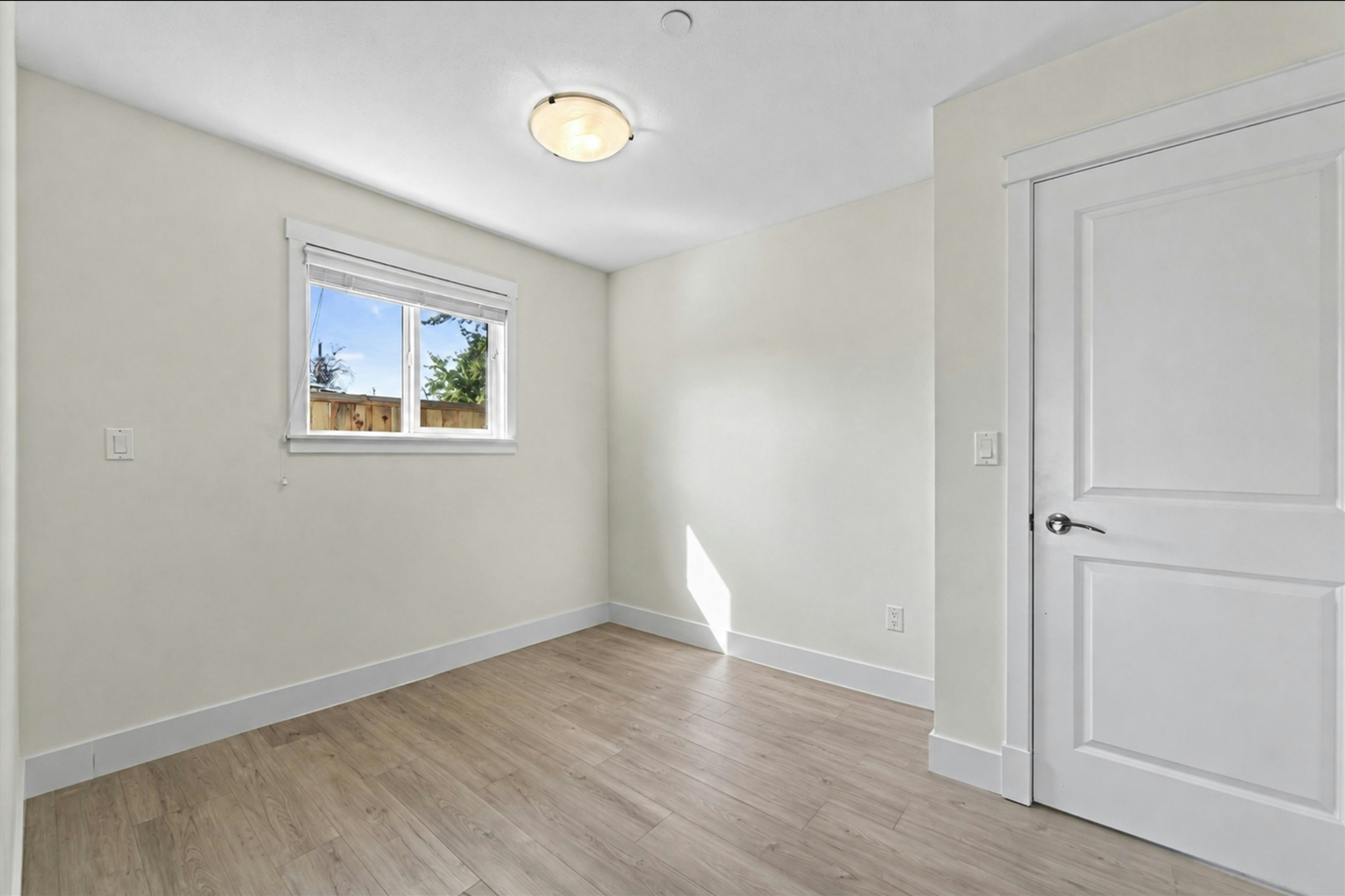 6167 Commercial Street, Vancouver, BC, V5P 3P2 - 23