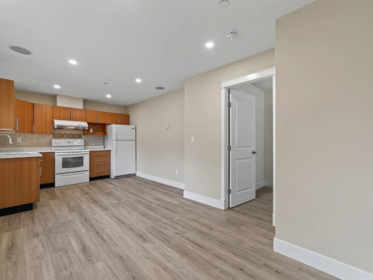 6167 Commercial Street, Vancouver, BC, V5P 3P2 - 21