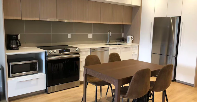 6F-9888 University Crescent, Burnaby, BC, V5A 0G4 - 5