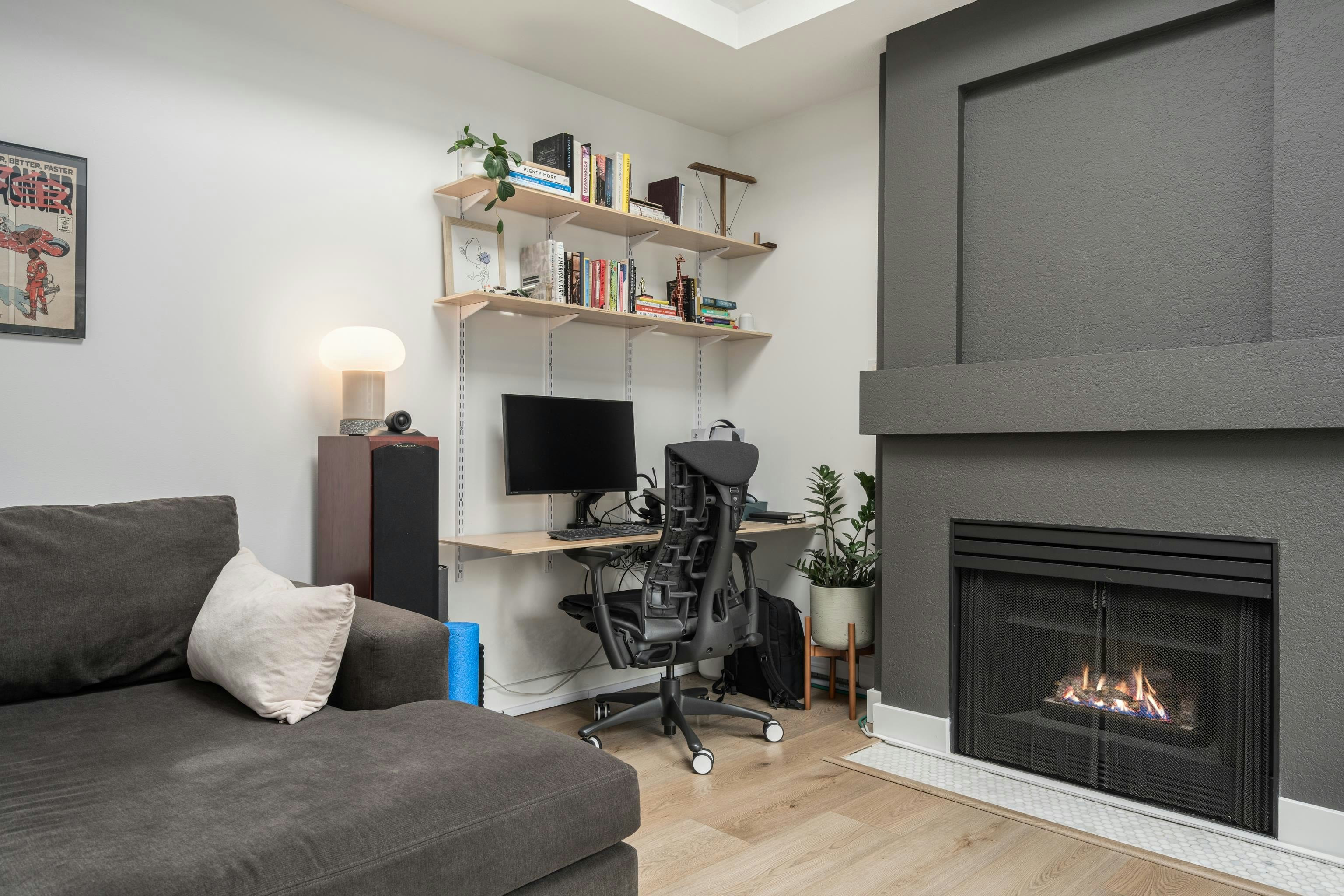 407-1333 W 7th Avenue, Vancouver, BC, V6H 1B8 - 2