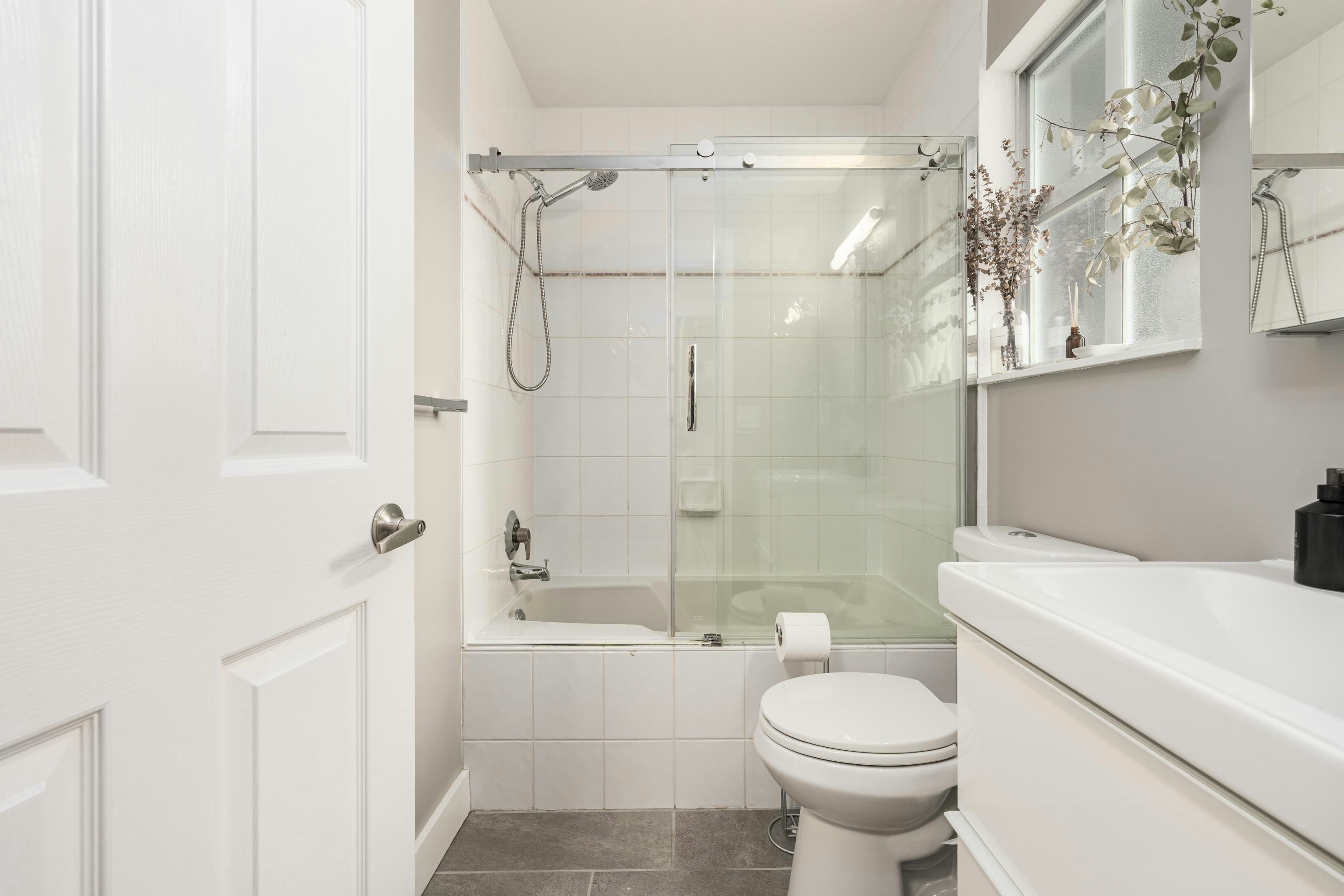 407-1333 W 7th Avenue, Vancouver, BC, V6H 1B8 - 15