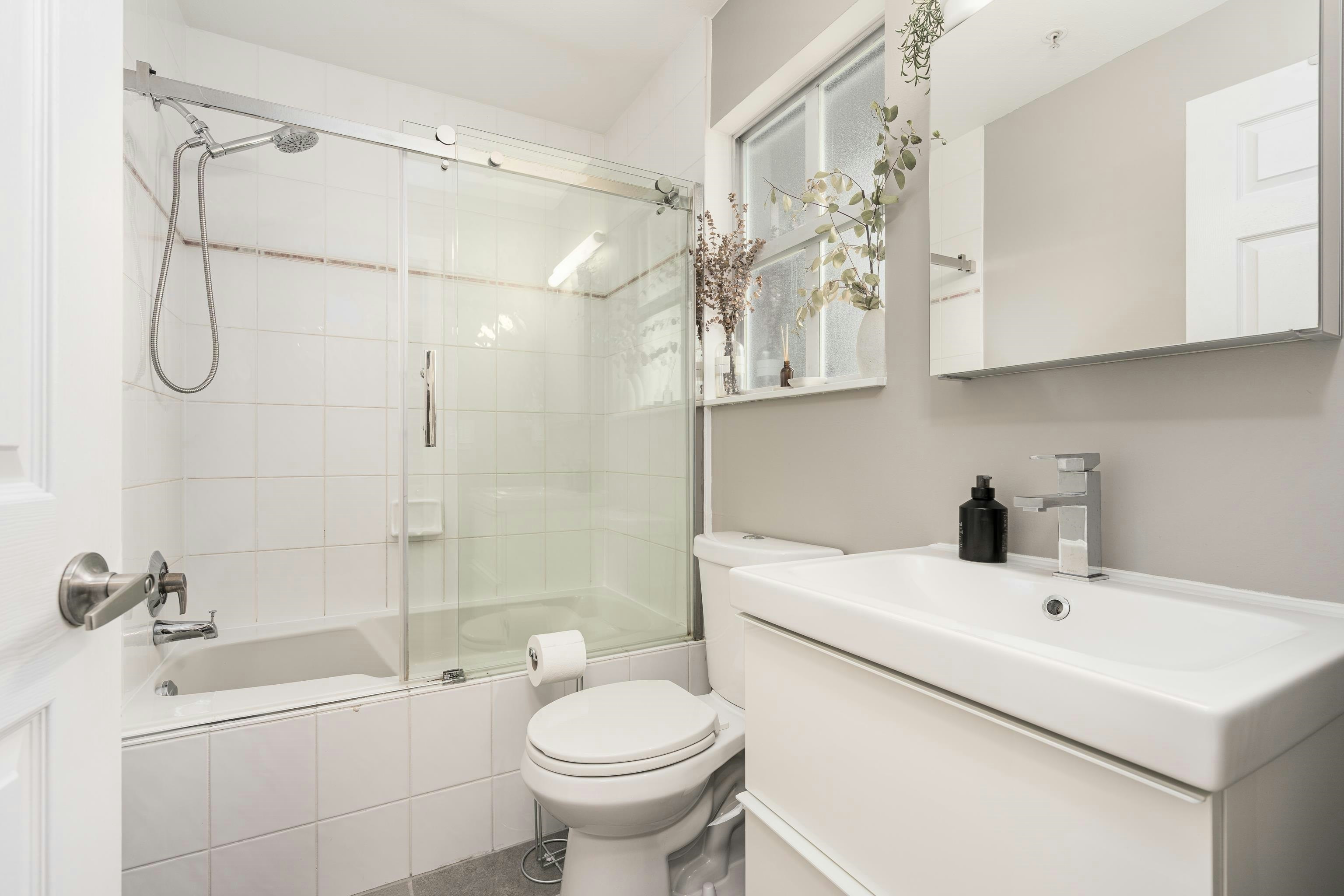 407-1333 W 7th Avenue, Vancouver, BC, V6H 1B8 - 14