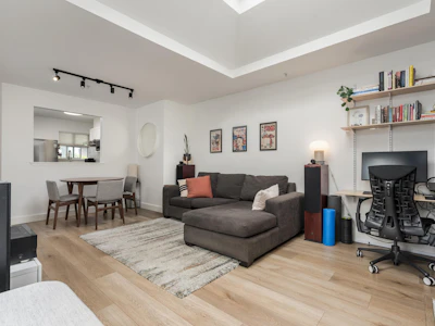 407-1333 W 7th Avenue - 5