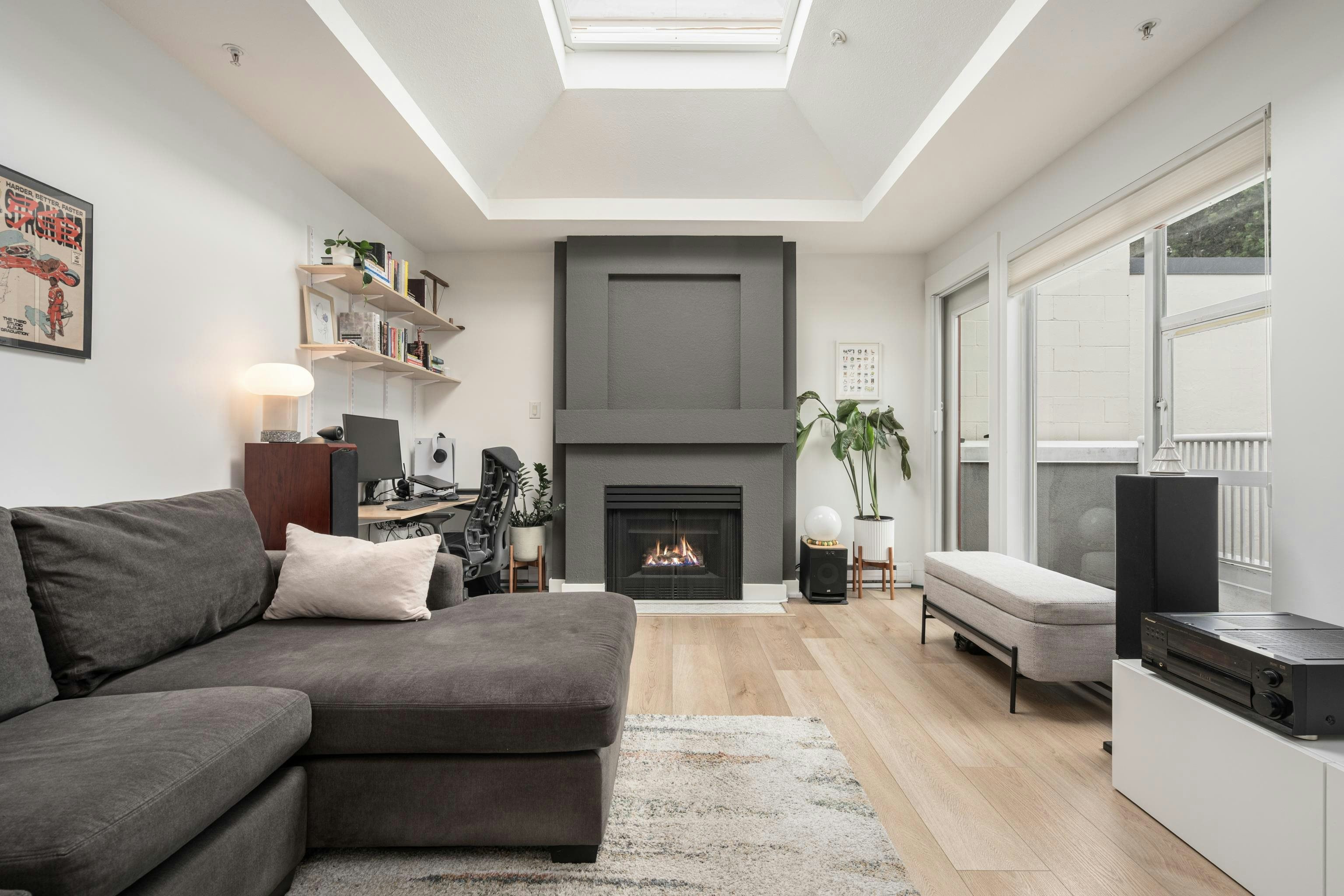 407-1333 W 7th Avenue, Vancouver, BC, V6H 1B8