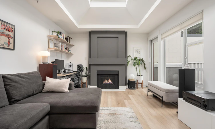 407-1333 W 7th Avenue