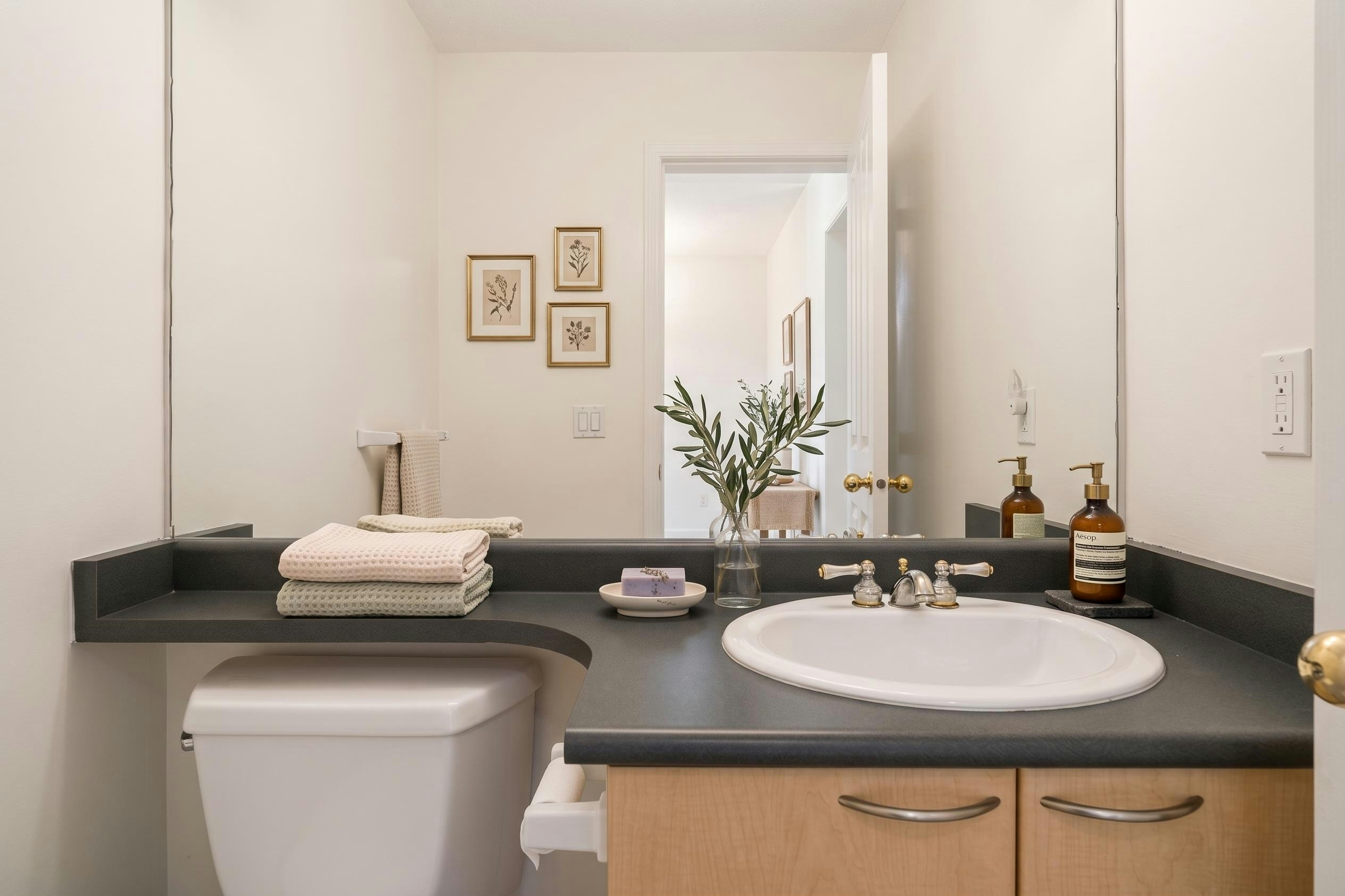 140-3880 Westminster Highway, Richmond, BC, V7C 5S1 - 8