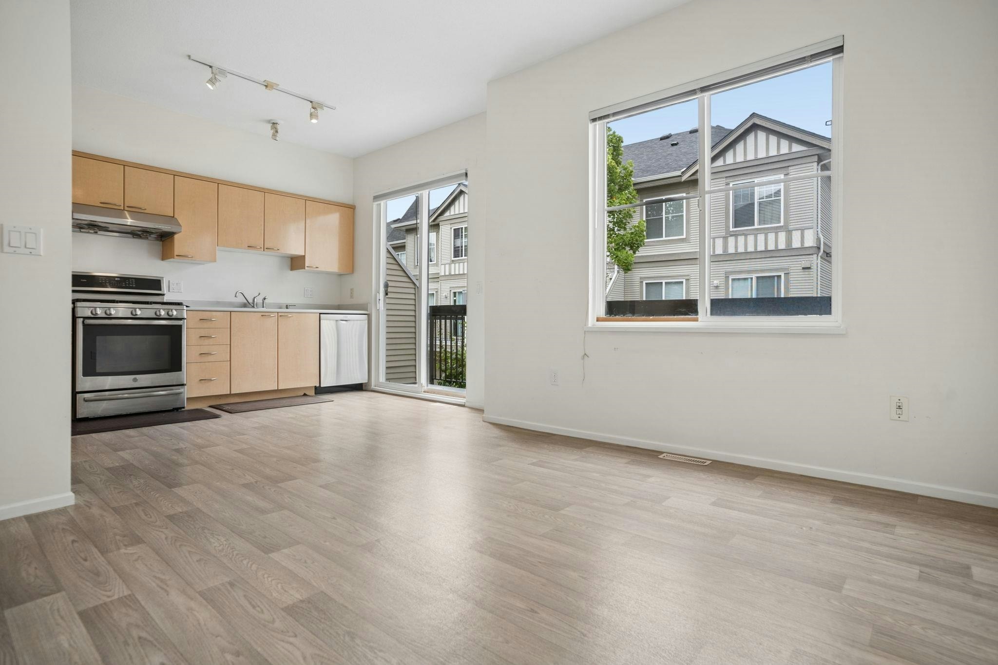 140-3880 Westminster Highway, Richmond, BC, V7C 5S1 - 20