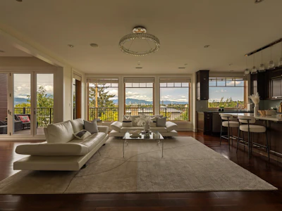 3936 Quesnel Drive - 5
