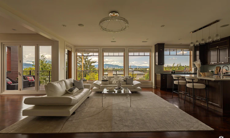 3936 Quesnel Drive