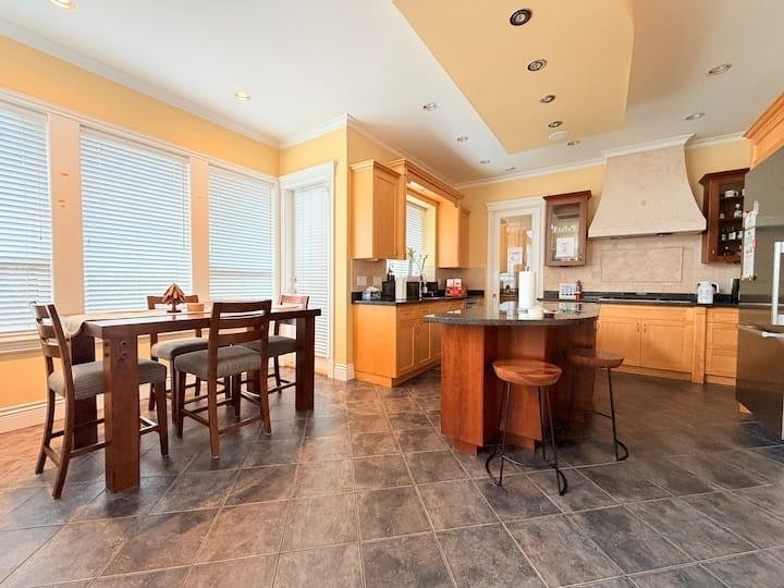 8671 Carrick Road, Richmond, BC, V7C 3P5 - 8