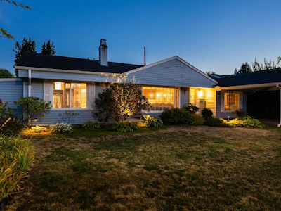 1283 Pinewood Crescent - 3