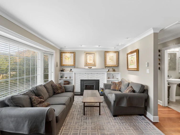 1283 Pinewood Crescent, North Vancouver, BC, V7P 1G1 - 8