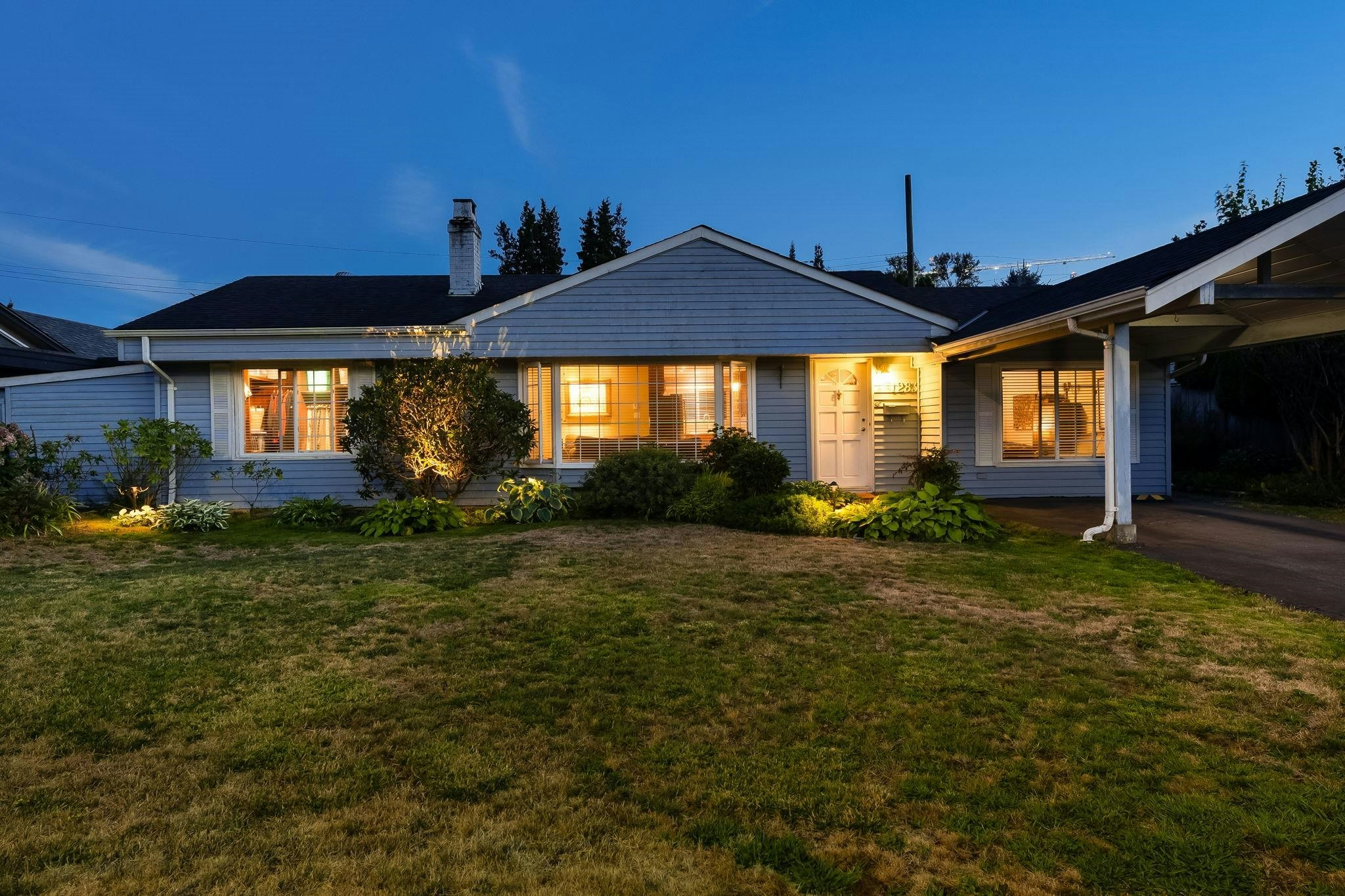 1283 Pinewood Crescent - 4
