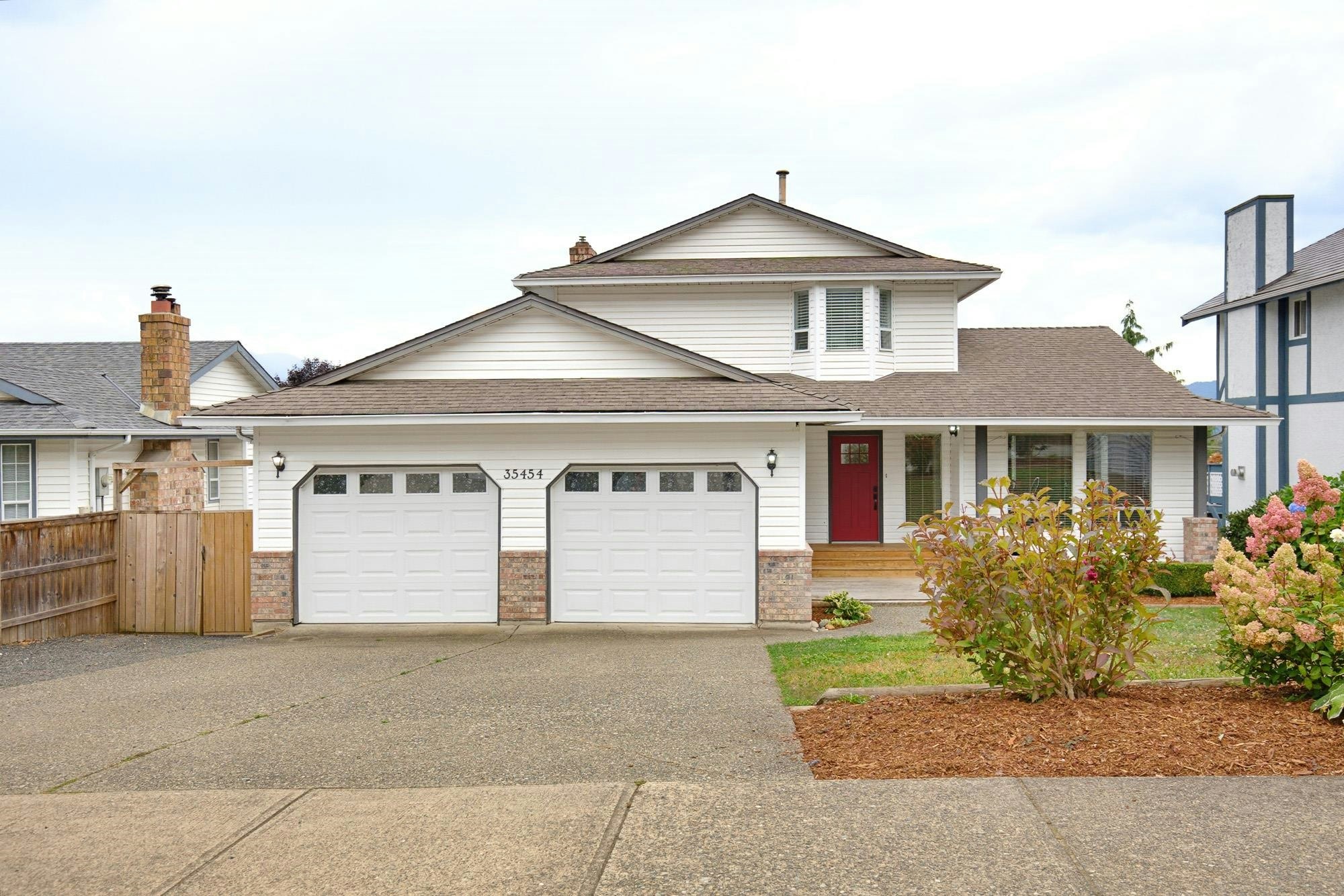35454 Stafford Drive, Abbotsford, BC, V3G 2C7