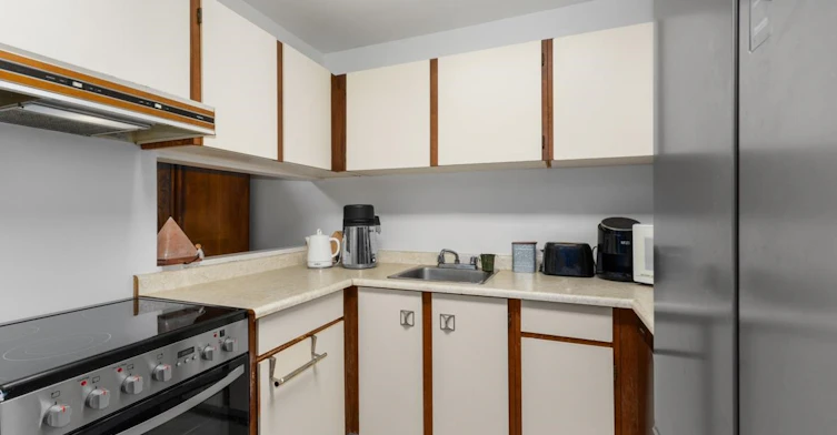 202-1080 Broughton Street, Vancouver, BC, V6G 2A8 - 9
