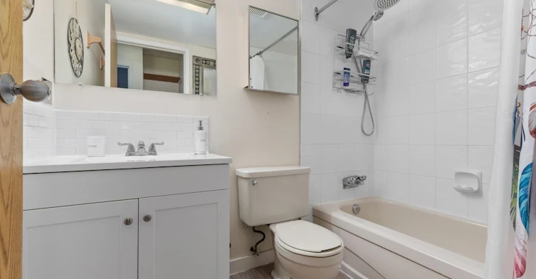 202-1080 Broughton Street, Vancouver, BC, V6G 2A8 - 13