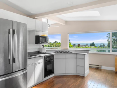 3920 Delbrook Avenue - 4