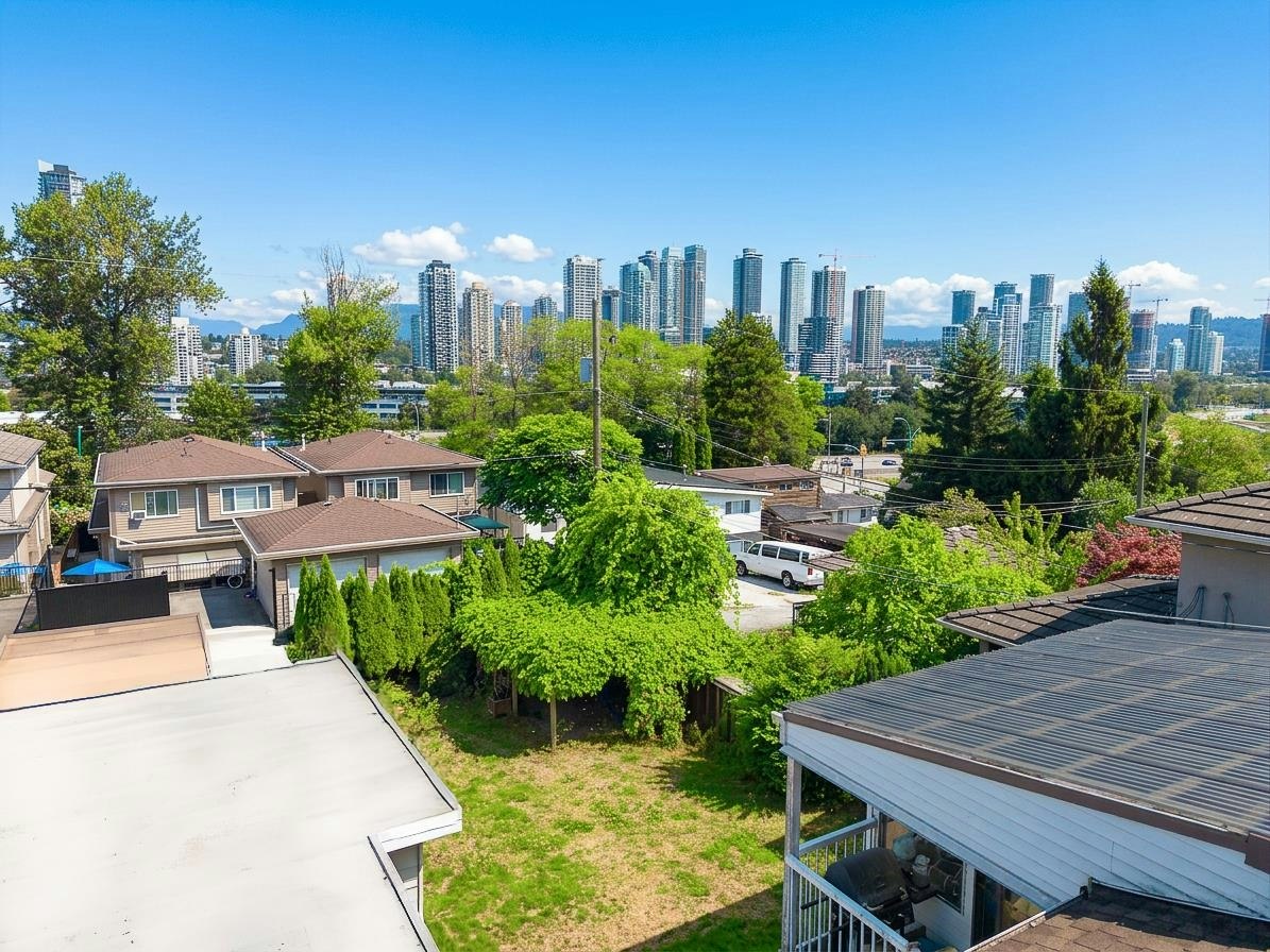 4137 Dominion Street, Burnaby, BC, V5G 1C5