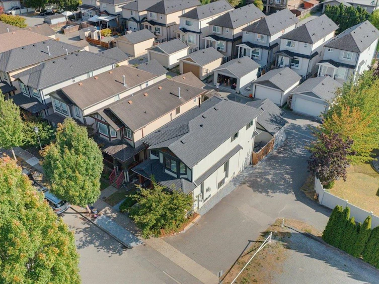 24030 102a Avenue, Maple Ridge, BC, V2W 2A2 - 36
