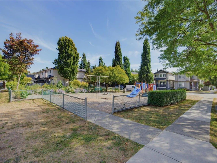 24030 102a Avenue, Maple Ridge, BC, V2W 2A2 - 38