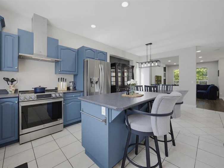 24030 102a Avenue, Maple Ridge, BC, V2W 2A2 - 14