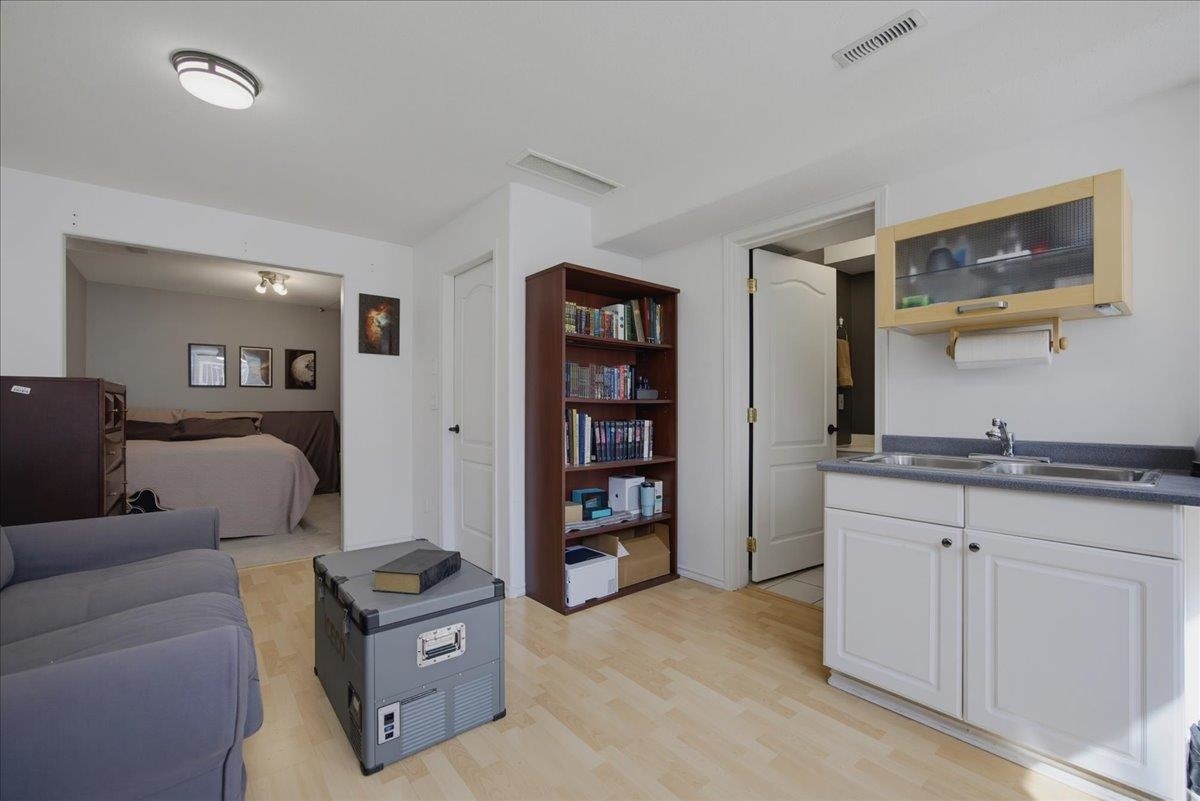 24030 102a Avenue, Maple Ridge, BC, V2W 2A2 - 28