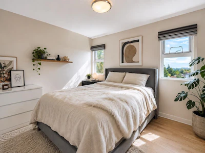 519-2888 E 2nd Avenue - 4