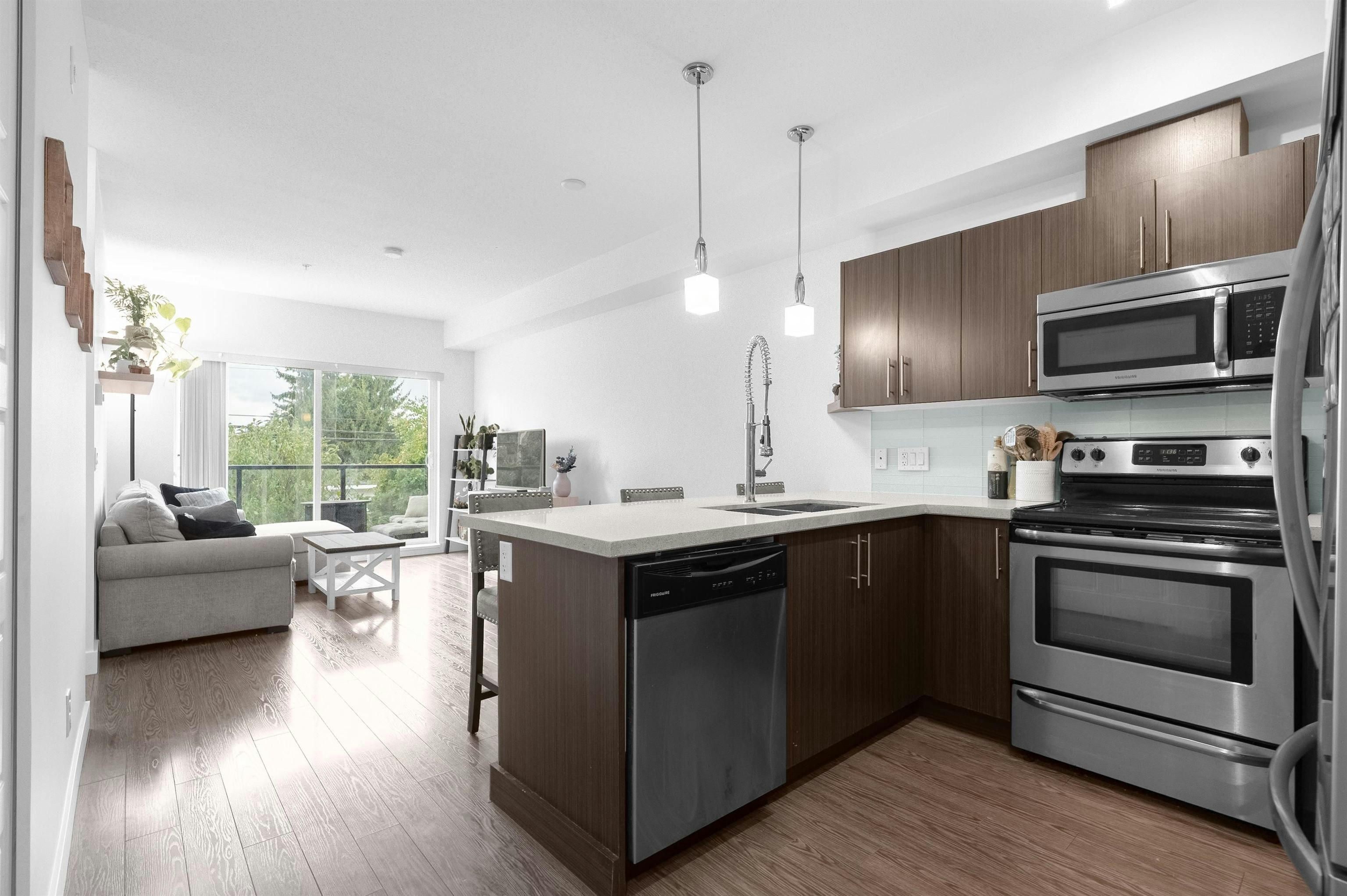 207-12070 227 Street - 2