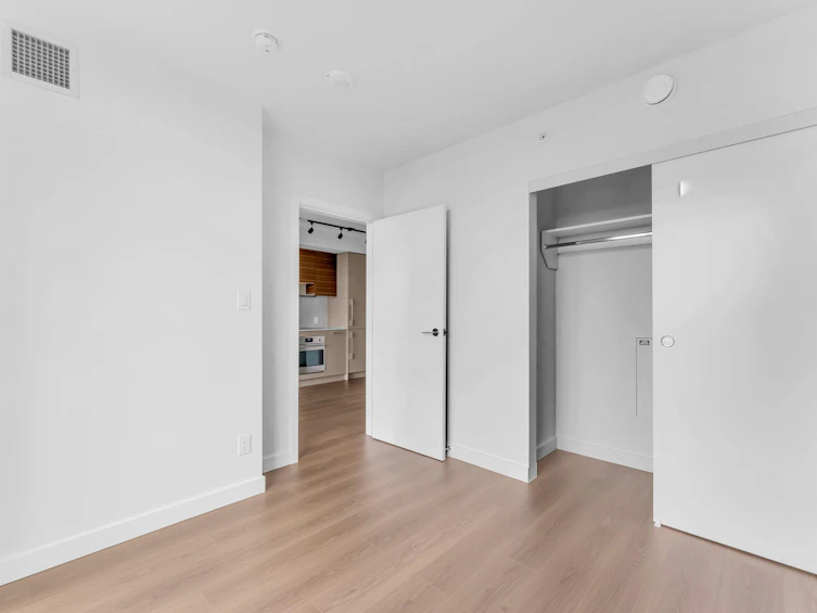 2801-13745 George Junction, Surrey, BC, V3T 0V8 - 11