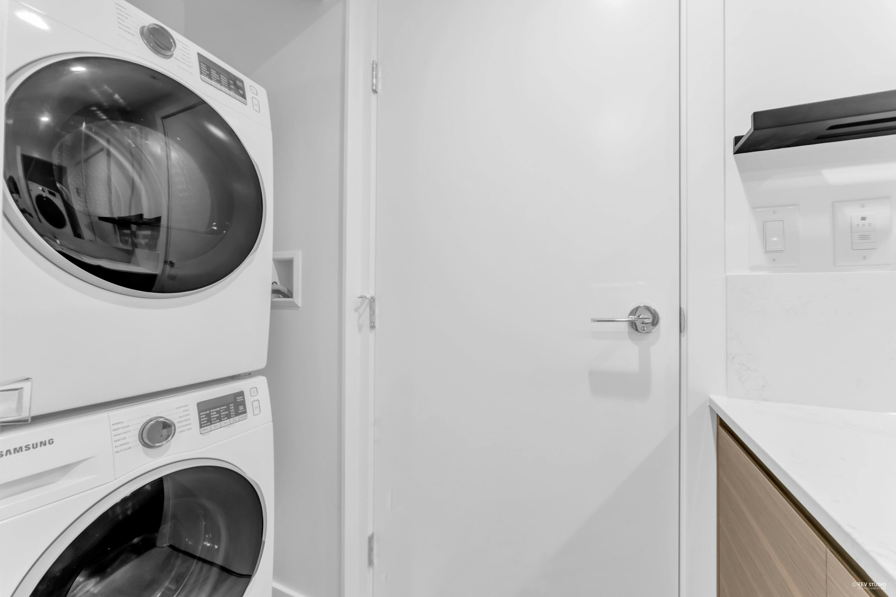 2801-13745 George Junction, Surrey, BC, V3T 0V8 - 13