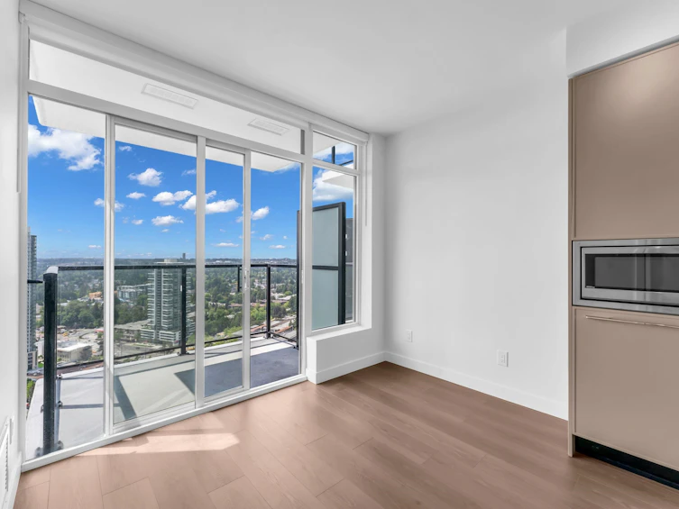 2801-13745 George Junction, Surrey, BC, V3T 0V8 - 4