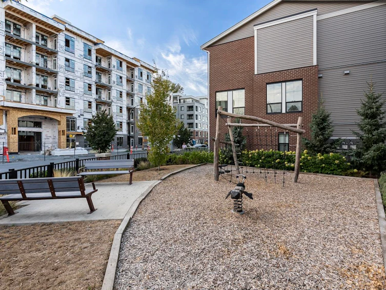 72-2774 Montrose Avenue, Abbotsford, BC, V2S 0N4 - 36