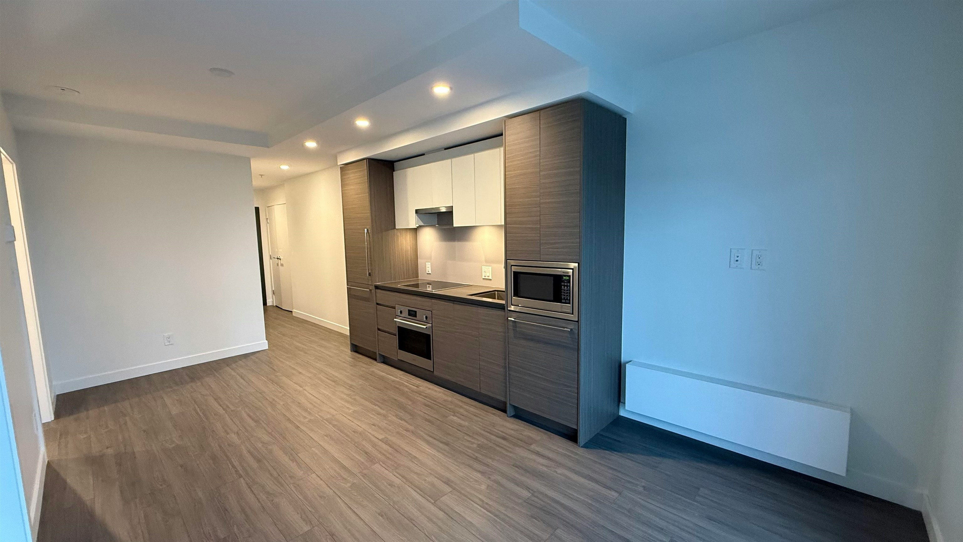 512-13615 Fraser Highway, Surrey, BC, V3T 0P7 - 5
