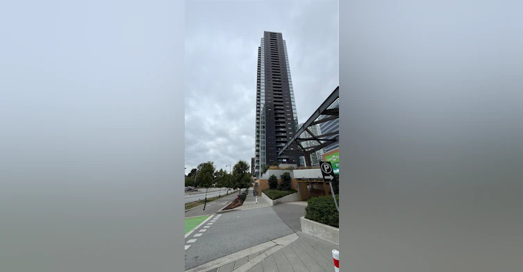 512-13615 Fraser Highway, Surrey, BC, V3T 0P7