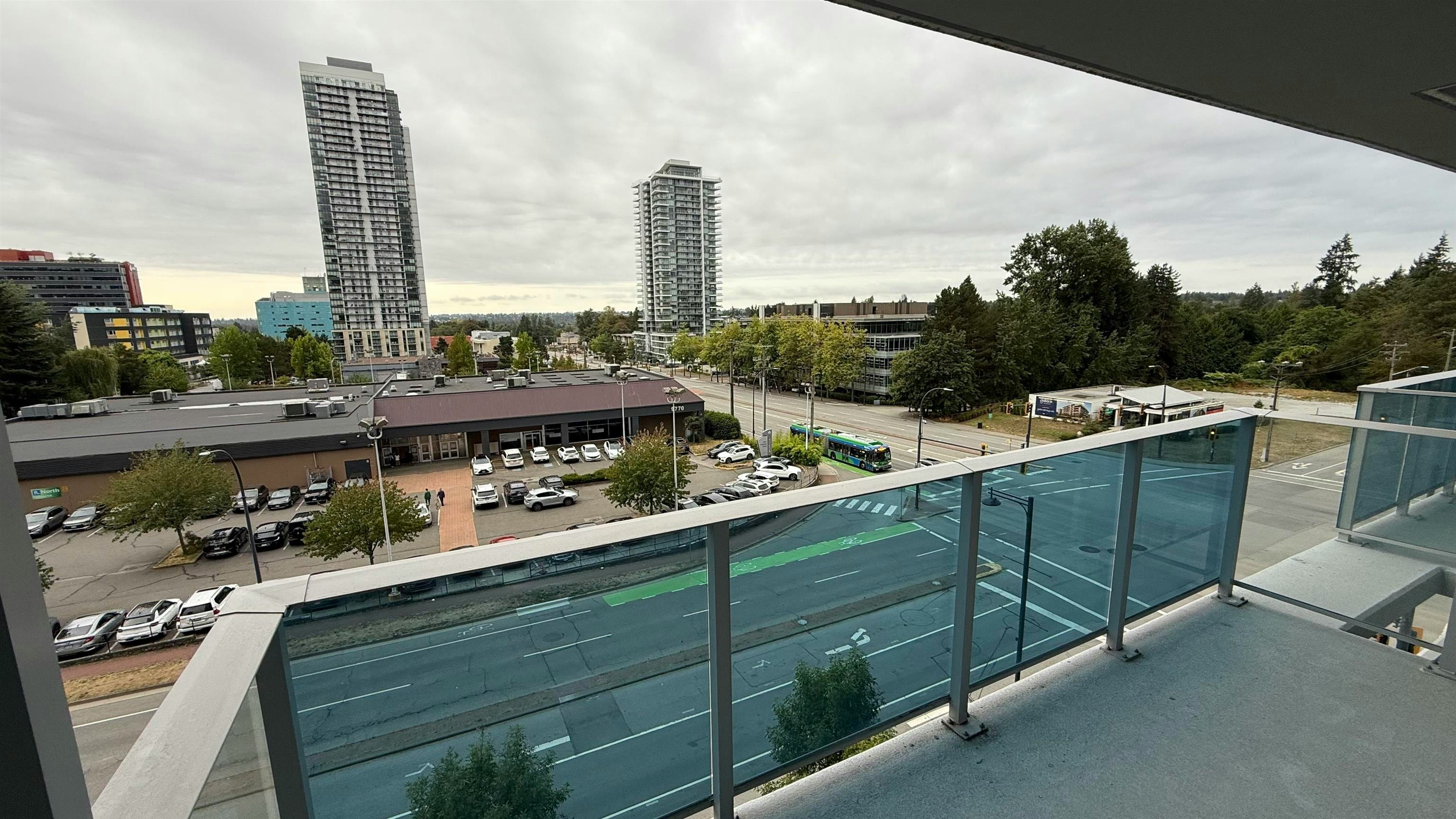 512-13615 Fraser Highway, Surrey, BC, V3T 0P7 - 10