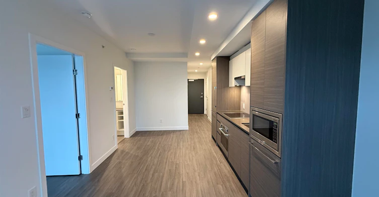 512-13615 Fraser Highway, Surrey, BC, V3T 0P7 - 4