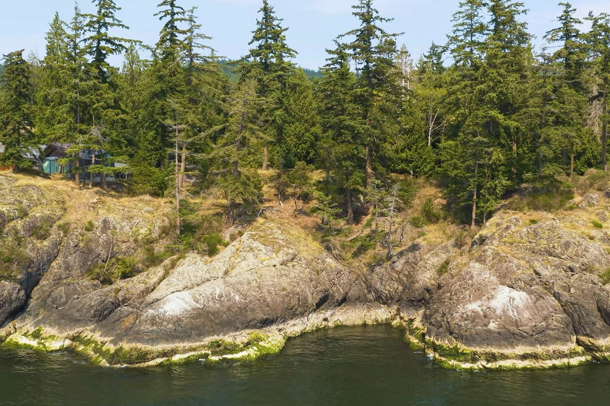 923 Ocean Park Lane, Bowen Island, BC, V0N 1G2 - 13