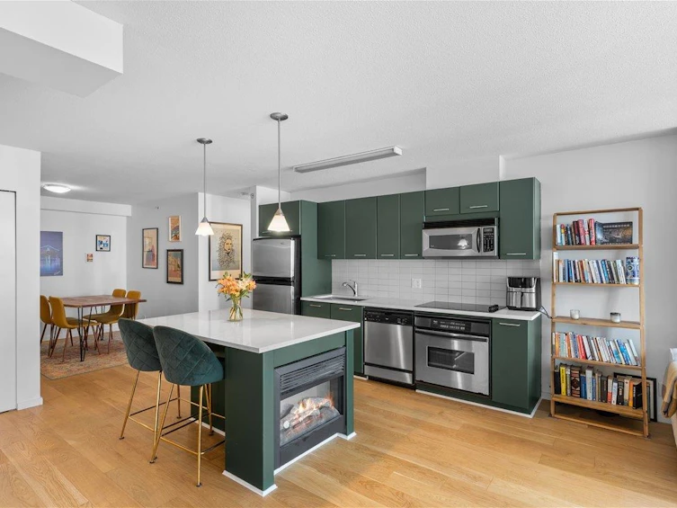310-1155 Seymour Street, Vancouver, BC, V6B 1K2 - 2