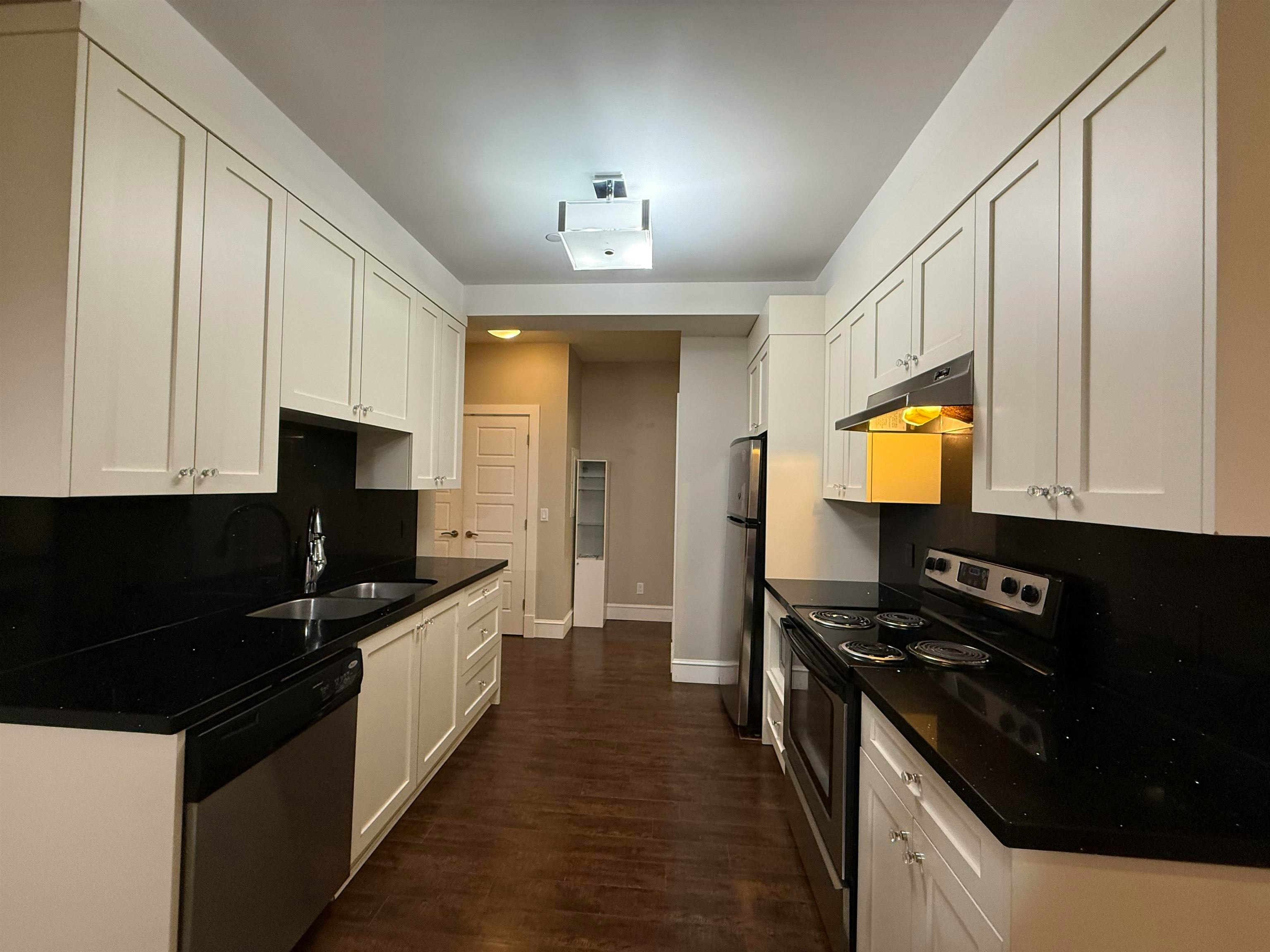 Basement Suite-1498 Palmerston Avenue, West Vancouver, BC, V7T 2H7 - 5