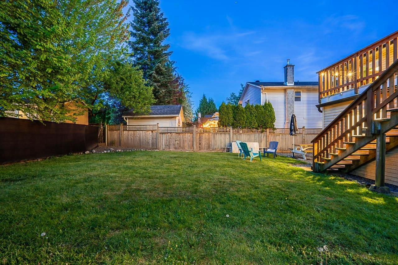 26567 28a Avenue, Langley, BC, V4W 3A7 - 35