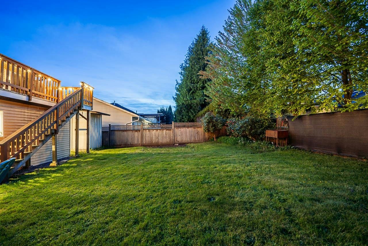 26567 28a Avenue, Langley, BC, V4W 3A7 - 36